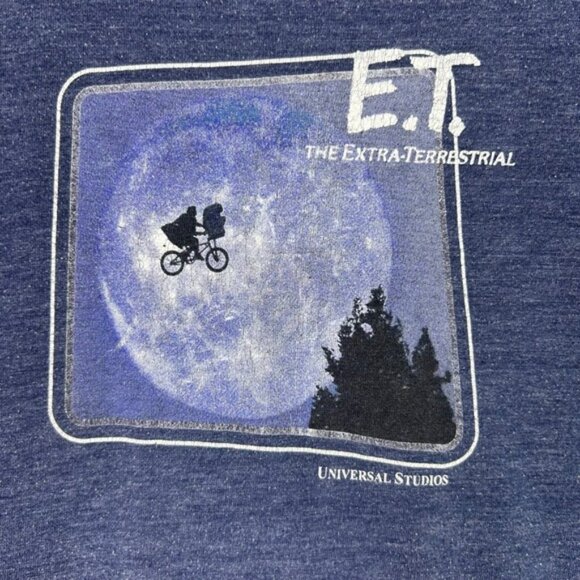 Universal Studios E.T. T-Shirt Youth XL Blue Bicycle Jump the Moon Movie Shirt - Picture 2 of 7